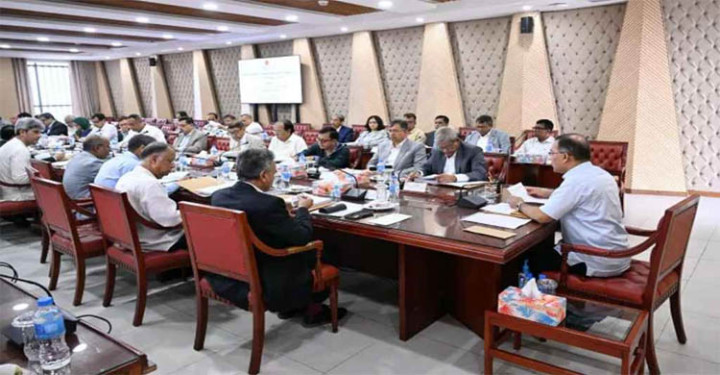বস্ত্র খাতের সমস্যা সমাধানে প্রধানমন্ত্রীর নির্দেশ, কমিটি গঠন