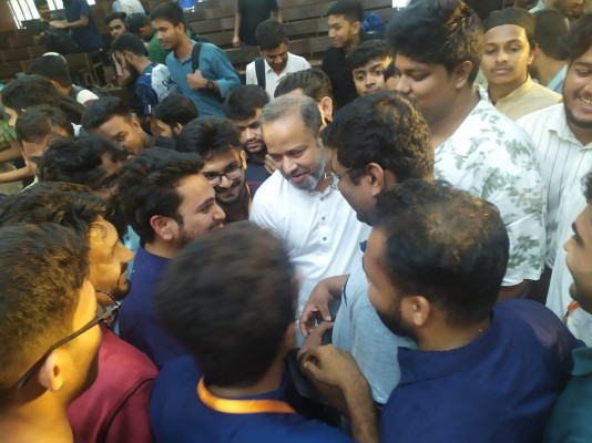 শান্তি ও সৌহার্দ্যের রাজনীতির প্রত্যাশায় এনসিপির নেতৃবৃন্দের সাথে শাবিপ্রবি ছাত্রদলের সৌজন্য সাক্ষাৎ