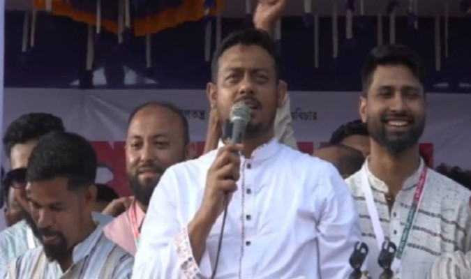 শেখ হাসিনা দেশের মাটিতে পা রাখলেই  ফাঁসি কার্যকর করা হবে: নাসীরুদ্দীন পাটওয়ারী