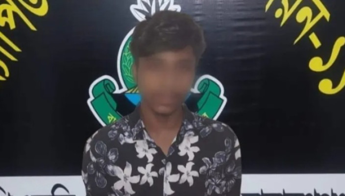প্রেমের প্রস্তাব প্রত্যাখ্যান করায় স্কুলছাত্রীকে অপহরণ, তরুণ গ্রেফতার
