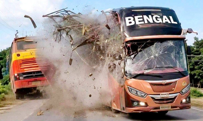 সিলেটে দুই বাসের মুখোমুখি সংঘর্ষ, পরিচয় মিললো নিহতদের