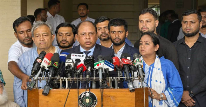 গোপন বন্দিশালায় নির্যাতন করা হয় তারেক রহমানকে: চিফ প্রসিকিউটর