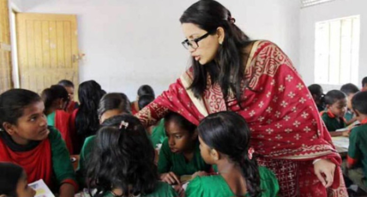 শিক্ষক সংকটে সরকারি প্রাথমিক বিদ্যালয়, ব্যাহত পাঠদান