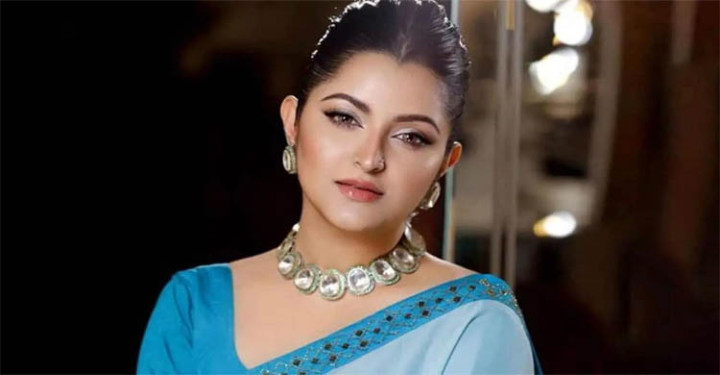আদালতকে অবহিত করেও আসেননি পরীমনি, পেছাল জেরার দিন