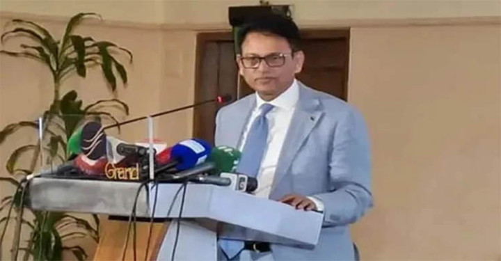 শিক্ষকদের জন্য স্বতন্ত্র বেতন স্কেলের বিষয়টি ভাবা হচ্ছে : শিক্ষামন্ত্রী