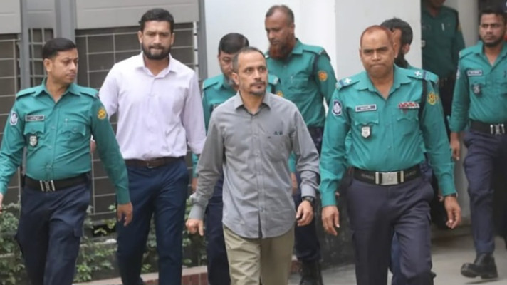 এজলাসে কান্নায় ভেঙে পড়লেন লেফটেন্যান্ট কর্নেল রেদোয়ান
