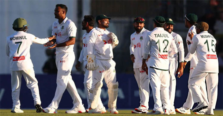 স্টার্ককে শরিফুলের জবাব, বাংলাদেশের বিপক্ষে অস্ট্রেলিয়ার ১০১ রানের লিড