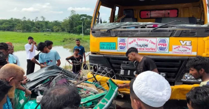 সিলেটে ট্রাক চাপায় অটোরিকশায় নিহতদের ৩ জন একই পরিবারের