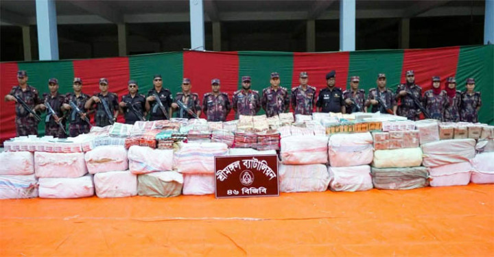 মৌলভীবাজারে যৌথ অভিযানে ৩ কোটি টাকার ভারতীয় পণ্য জব্দ