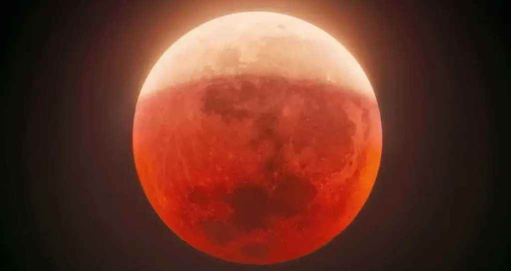 দুদিন পরেই বিরল চন্দ্রগ্রহণ, দেখা যাবে যেসব অঞ্চলে