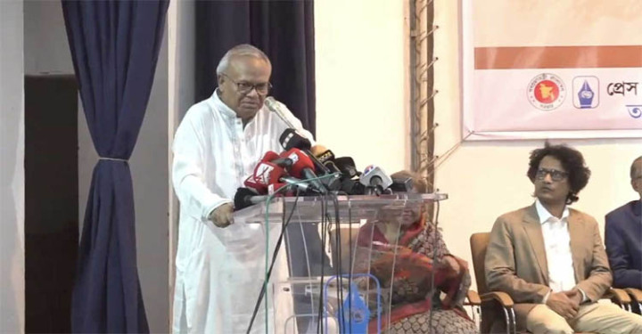 মিডিয়াকে লাঠির মতো ব্যবহার করে স্বৈরাচারী শাসকগোষ্ঠী: রিজভী