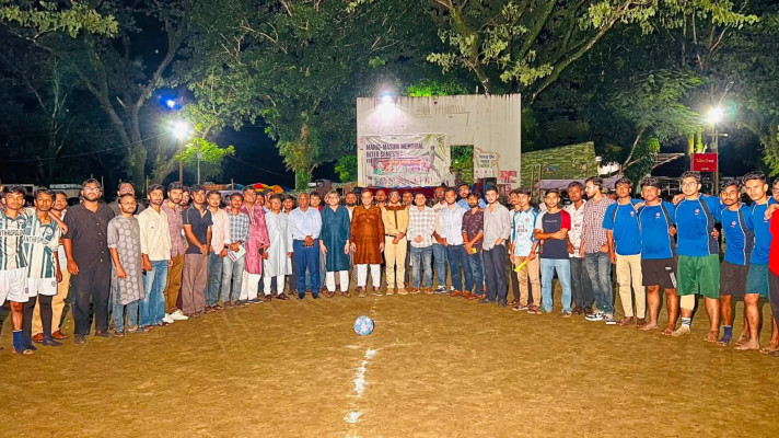 শাবিপ্রবি প্রথম বর্ষের শিক্ষার্থীদের নিয়ে বেগম খালেদা জিয়া স্মৃতি ফুটবল টুর্নামেন্ট উদ্বোধন