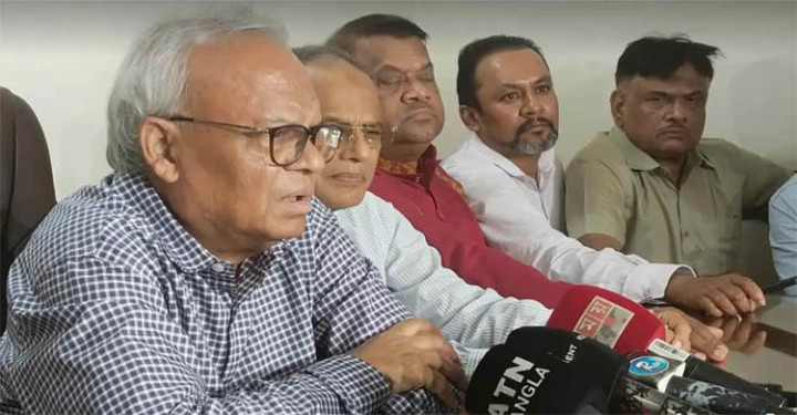 বিরোধী দল গণতন্ত্র বিনষ্টের চেষ্টা করছে : রিজভী