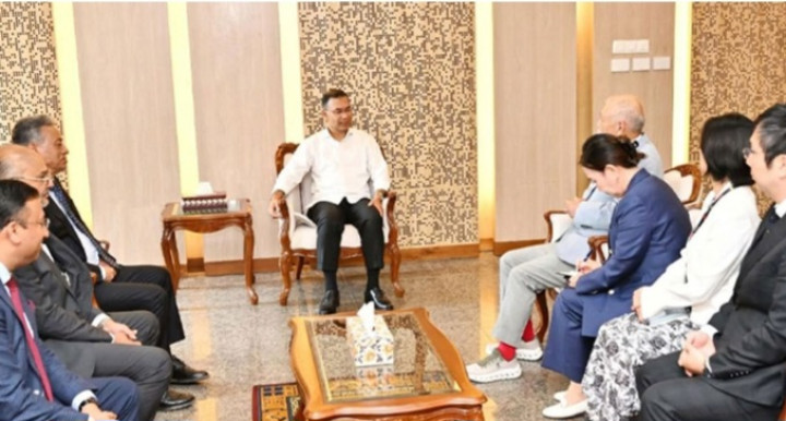 রোহিঙ্গাদের কারণে দেশের অর্থনীতি ও সামগ্রিক ব্যবস্থাপনার ওপর বাড়তি চাপ: প্রধানমন্ত্রী