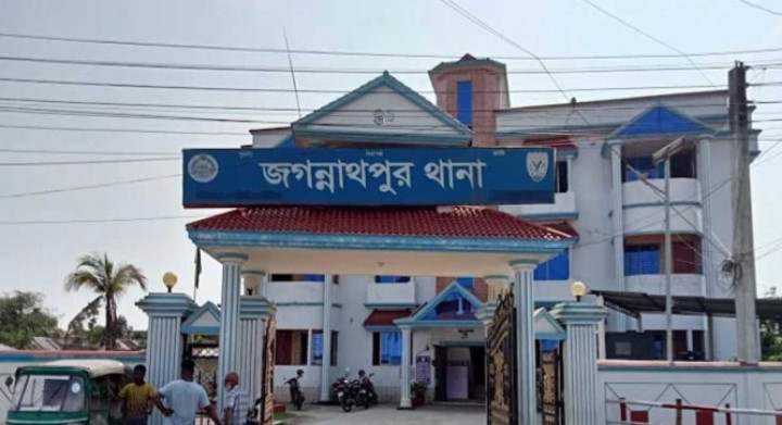সুনামগঞ্জে স্ত্রীর অভিমানের পর যুবকের অর্ধগলিত মরদেহ উদ্ধার