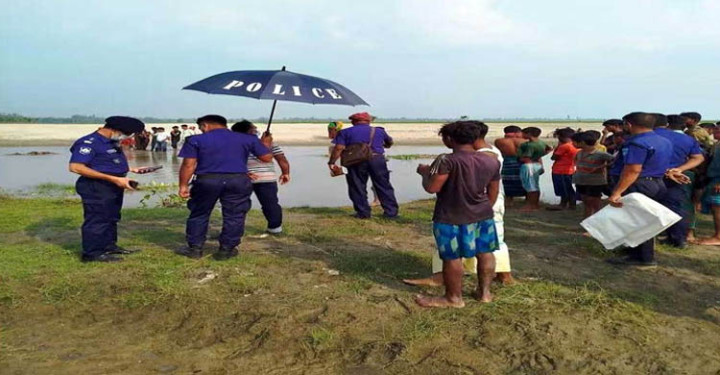 নদীর তীর থেকে যুবকের অর্ধগলিত মরদেহ উদ্ধার