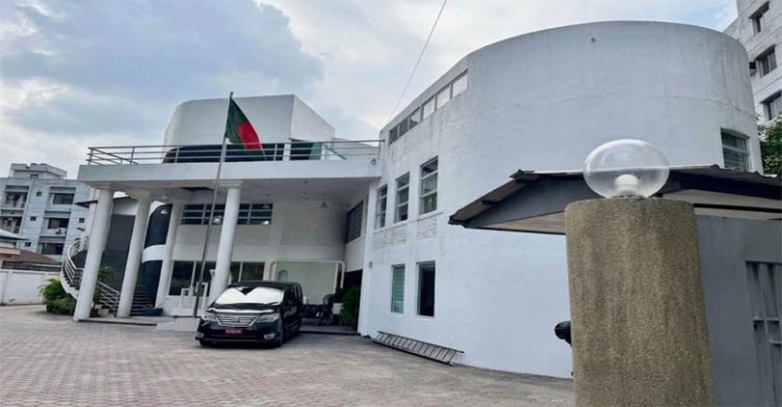 মালয়েশিয়ায় প্রবাসী বাংলাদেশিদের পরামর্শ দূতাবাসের