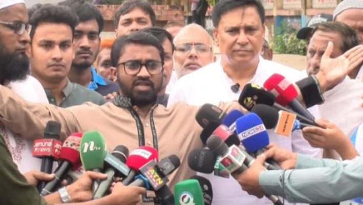 সরকার পতনের হুঁশিয়ারি আওয়ামী লীগকে ফেরানোর চেষ্টা: রাশেদ খাঁন
