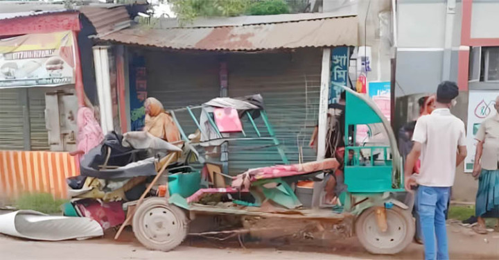 ট্রাক-অটোরিকশা সংঘর্ষে নিহত ৩