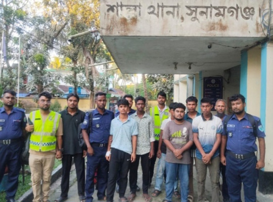 সুনামগঞ্জে গভীর রাতে  মিছিল, ৭ কিশোর কারাগারে