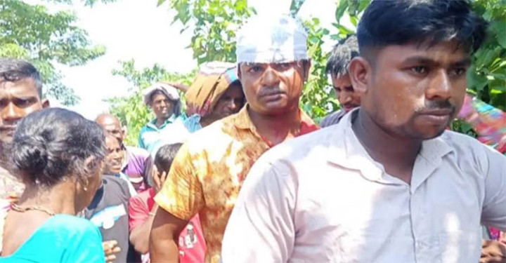 সুনামগঞ্জে স্কুলের সামনে প্রধান শিক্ষককে কুপিয়ে জখম