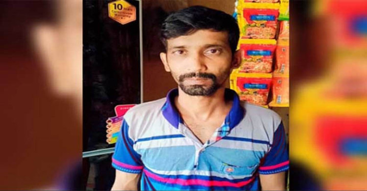 ব্যবসায়ীকে কুপিয়ে হত্যা