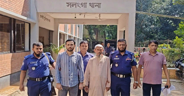 জোড়া খুনের মামলায় বাবা-ছেলে গ্রেফতার