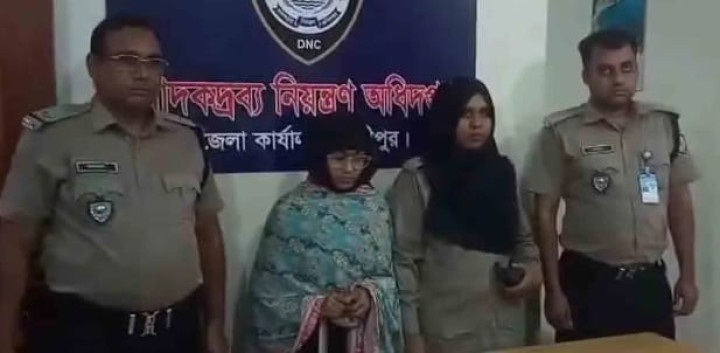 ১৫ হাজার ইয়াবাসহ নারী মাদক ব্যবসায়ী আটক