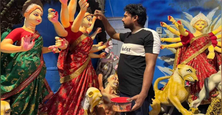 সিলেটের ৬৩৬টি পূজামণ্ডপে শারদীয় উৎসবের আমেজ