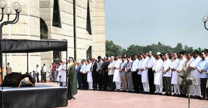 বিএনপি নেতা সালাহউদ্দিন আহমেদের প্রথম জানাজা সম্পন্ন