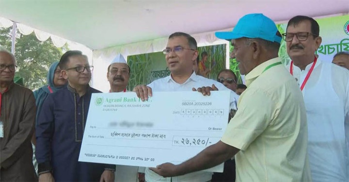 ৩৯ হাজার আখচাষিকে প্রণোদনা দিলেন প্রধানমন্ত্রী
