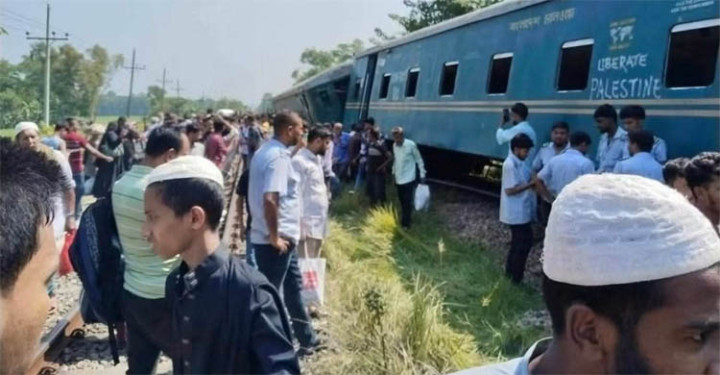 ট্রেনের ৩ বগি লাইনচ্যুত, অল্পের জন্য রক্ষা পেলেন কয়েকশ যাত্রী