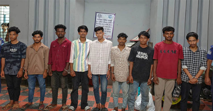 ছাত্রলীগের ১৩ নেতাকর্মী গ্রেফতার