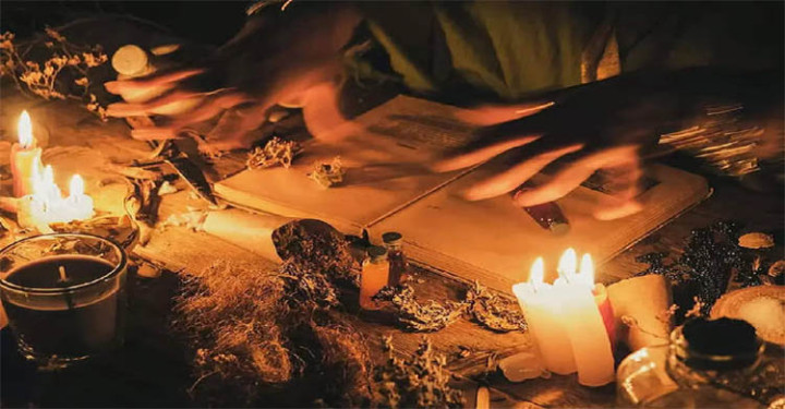 কালো জাদু করা আত্মীয়ের সঙ্গে সম্পর্ক ছিন্ন করা যাবে কি?