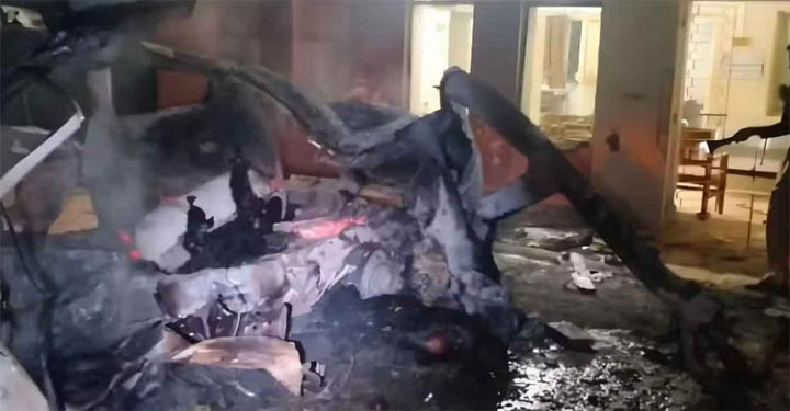 অ্যাম্বুলেন্সে বিস্ফোরণ, অন্তঃসত্ত্বা নারীসহ নিহত ৯