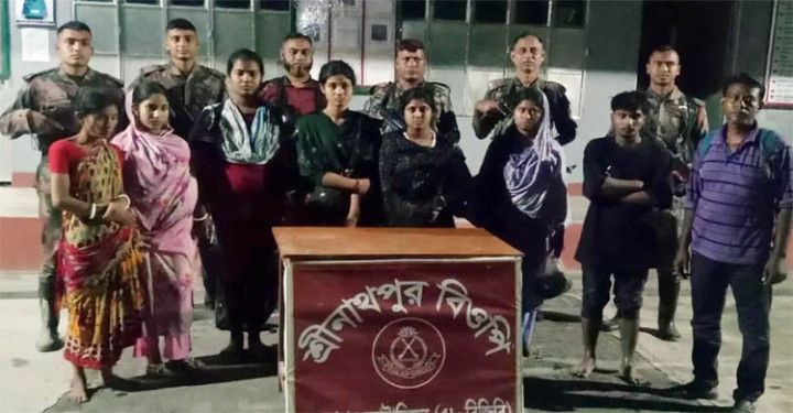 সীমান্তে ৩ ভারতীয়সহ আটক ৯