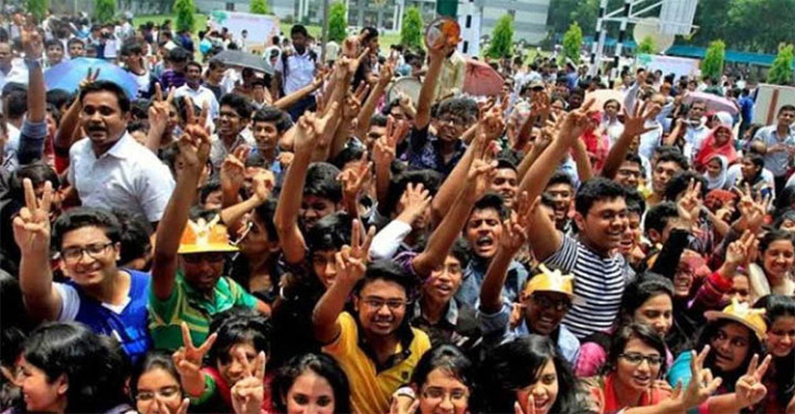 এইচএসসি পরীক্ষার ফল প্রকাশ